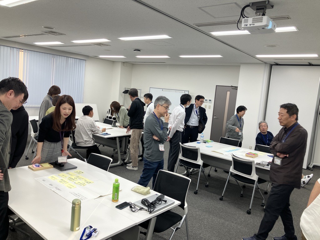 SDGsカードゲームを活用した研修会